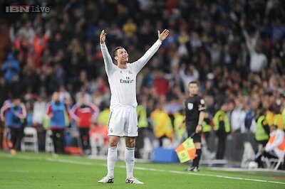 Cristiano Ronaldo strikes twice as Real Madrid rout Osasuna 4-0