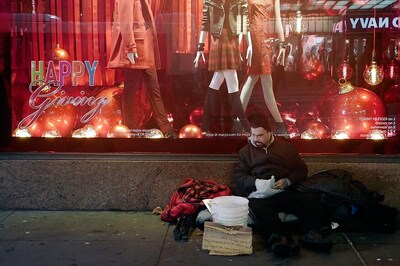 Muslim-Owned London Restaurant Offers Free Christmas Meal