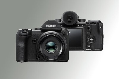 Fujifilm GFX50s 'Mirrorless Camera' Launched For Rs 5,11,999