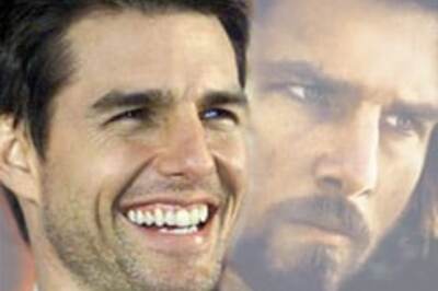 Cruise hits midlife crisis: Playboy bunny