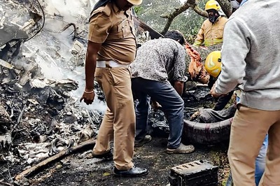 'He Promised to Take Us on Vacation,' Says Slain IAF Man's Wife