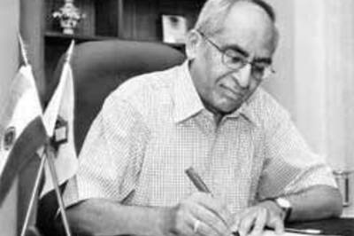 Step up electoral reforms: CEC to govt