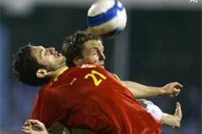 France defeat England in Beckham's 100th match