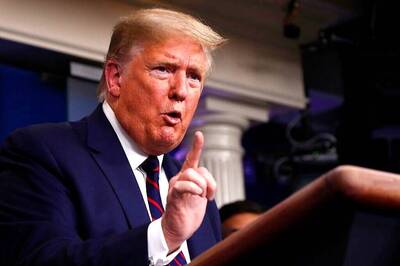 Trump Says News Outlets Should Name Sources, Slams Journalist for 'Dishonest Reporting'