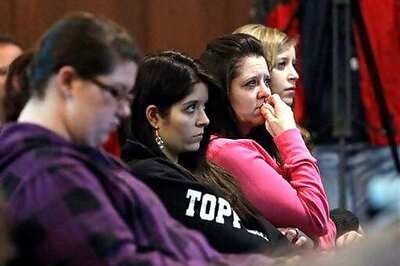 Gunman kills 1, injures 4 in Ohio school shooting