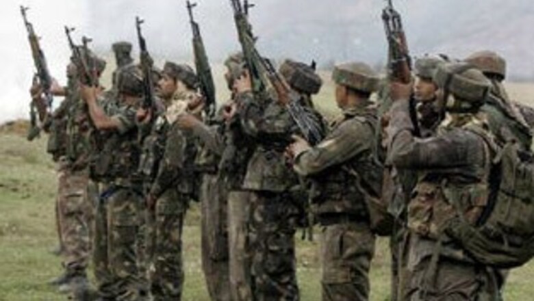 Pak troops open fire on Indian Army in J&K