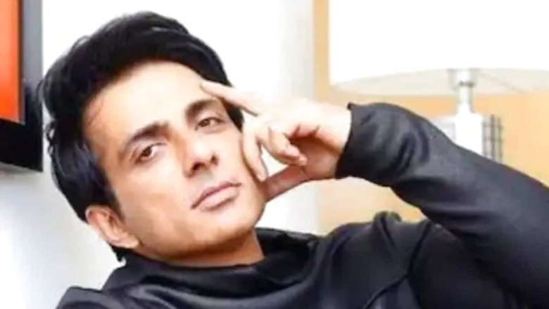 News18 Afternoon Digest: Sonu Sood Introduces Scholarships for UPSC CSE, Law Aspirants; RSS-Linked Panchjanya Hits Out at Amazon for 'Paying Bribes' & Other Stories