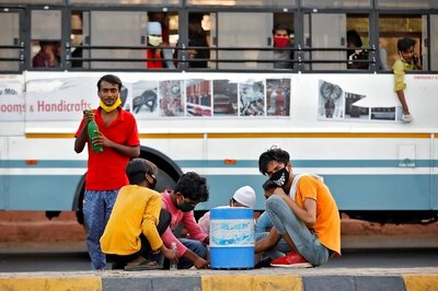 1.41 Lakh Migrants Ferried Upto Maharashtra Borders by MSRTC Buses