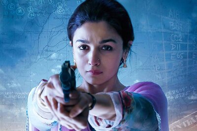 Raazi Trailer: Alia Bhatt Tells the Story of Unsung Heroes With Intensity, Conviction
