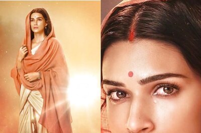 Adipurush: Kriti Sanon Introduces Her Character Janaki in New Motion Poster; Fans Praise Her