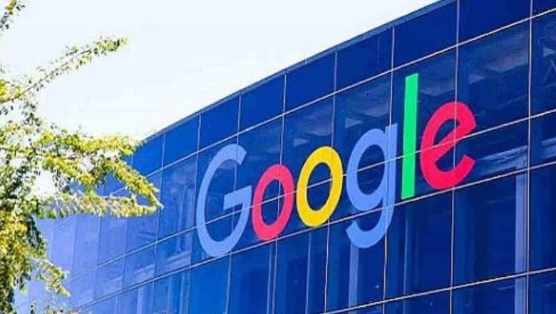US Senator Warns Govts Spying on Apple And Google Users Through Push Notifications