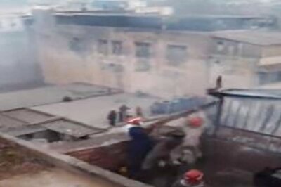 Fire Breaks Out at Furniture Factory in Delhi's Kirti Nagar; 20 Tenders Reach Spot