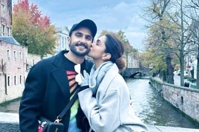 Deepika Padukone-Ranveer Singh Welcome Baby Girl, Fans Send Congratulatory Wishes To Couple