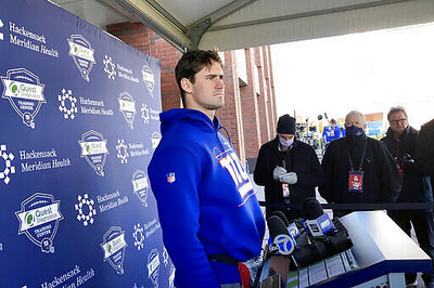 Hurts, Eagles Ready For Giants On Quick Turnaround