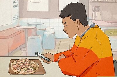 What Does the ???? (Pizza) Emoji Mean Sexually?