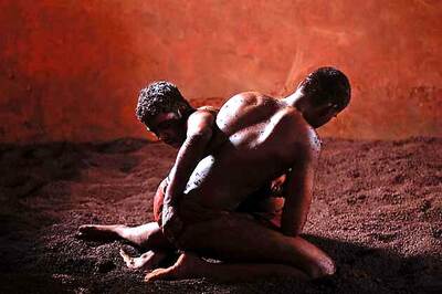 Rana, Sharma in contention for bronze medals