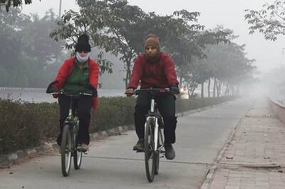 At 4.2 Degree Celsius, Delhi Shudders in Season's Lowest Temperature; Mercury to Dip Further