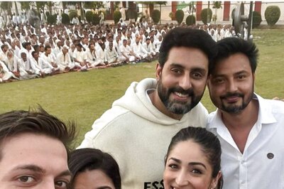 Abhishek Bachchan Fulfills His Promise to Screen Dasvi for Inmates at Agra Jail