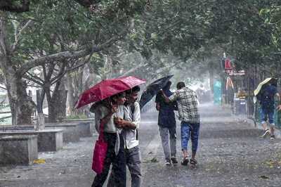Mumbai Likely to Witness Monsoon Onset on Weekend Post Cyclone Biparjoy Delay, IMD Predicts