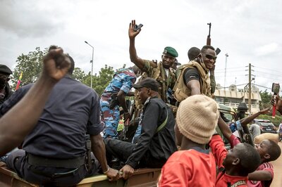 Thousands Celebrate Mali Leader's Ouster as Diplomatic Pressure Builds After Coup