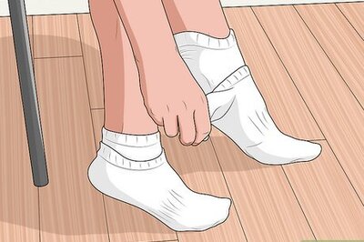 How to Stretch Boots