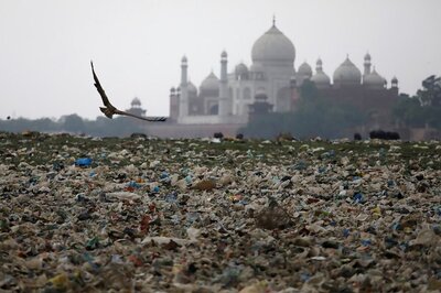 Pulled up by SC, Govt Forms Panel of Experts From NEERI, IITs to Conserve Taj Mahal on War Footing