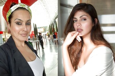 Kamya Panjabi on Rhea Chakraborty's Chat With Sushant: Credit Cards Were Used By You, Not His Sister