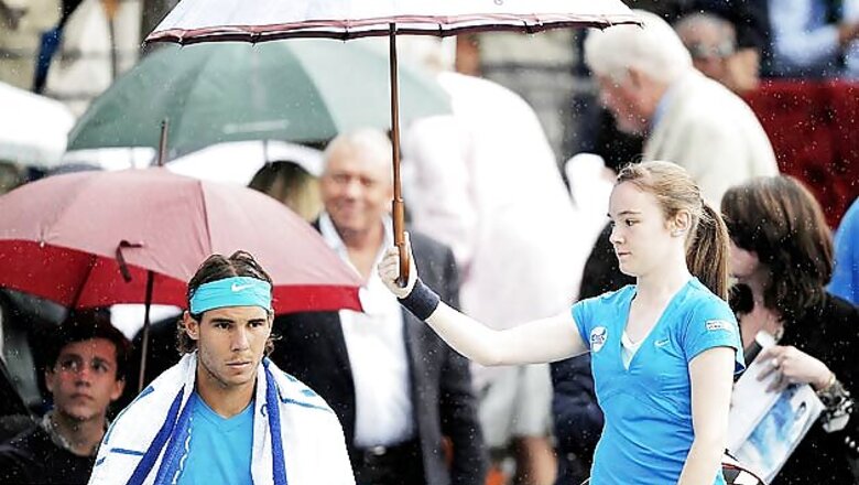 Nadal faces busy Friday after rain hits Barcelona Open