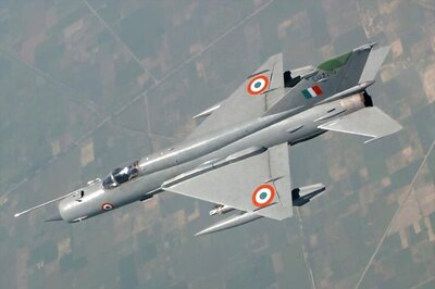 A Look at IAF Pilot Abhinandan’s MiG-21 That Took Down Pakistan’s F-16 Fighter Jet