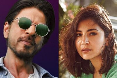 Shah Rukh Khan, Anushka Sharma and Others Hail BCCI's Decision of Equal Pay To Women Cricketers