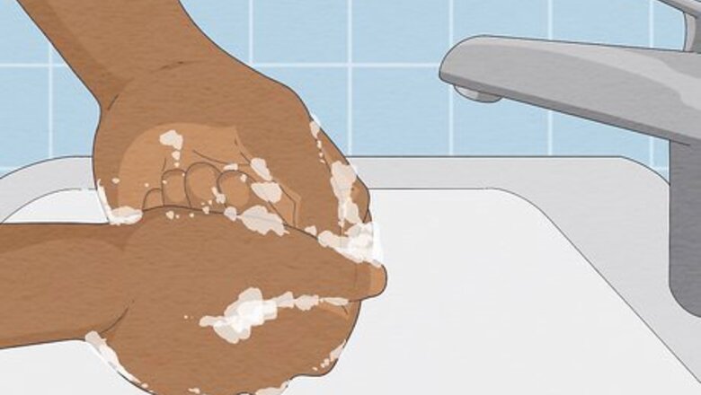 How to Put in a Tampon for the First Time