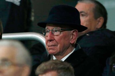 Manchester United to name Old Trafford stand after Bobby Charlton