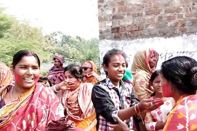 WATCH | Early Holi In Sandeshkhali As Women Celebrate Shahjahan Sheikh's Arrest