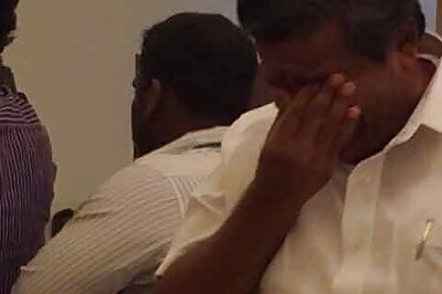 Snapshot: With Jayalalithaa in jail, AIADMK ministers cry as they take oath