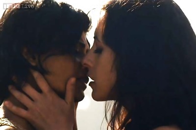 'Un-Freedom' should not be banned: Adil Hussain