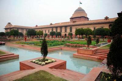 For Over a Year, Six Men Were Working at Rashtrapati Bhavan With Fake Degrees
