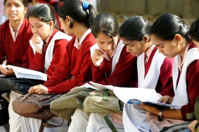 Exam Stress? Listen To Music, Avoid Stimulants to Overcome Anxiety
