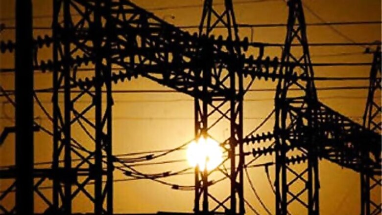 Residents suffer power cuts in 'power surplus' MP