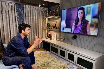 Sidharth Shukla Praises Gauahar Khan’s Performance in Tandav, Calls Her Character Witty and Critical