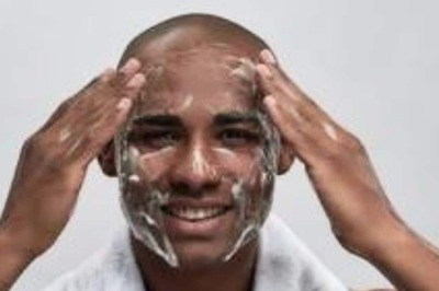 Bring Back Glowing Skin With This Daily Morning and Night-Time Routine