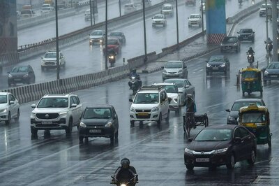 Monsoon Withdraws from 3 North-central Maha Districts; Rains, Thunder Likely in Several Areas
