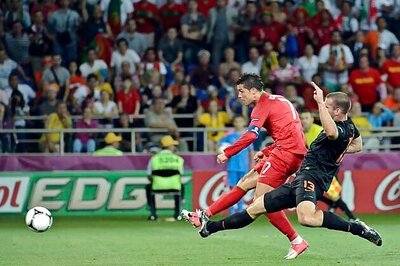 Ronaldo brace puts Portugal into quarters
