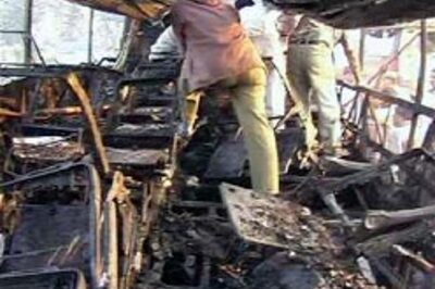 22 killed in bus accident in Gujarat