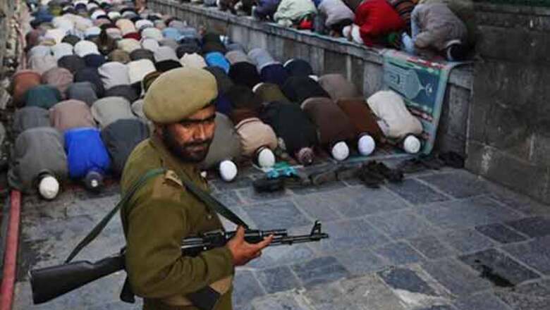 3 terrorists, 1 cop killed in Srinagar