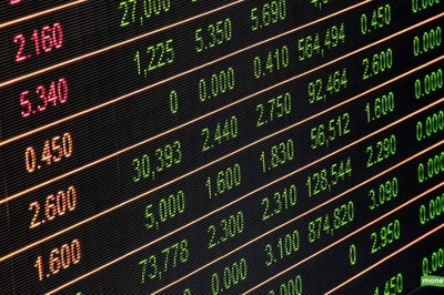 Sensex Ends 326 pts Lower, Nifty Below 17,350 Ahead of GDP Data; Tata Steel Rallies 2%