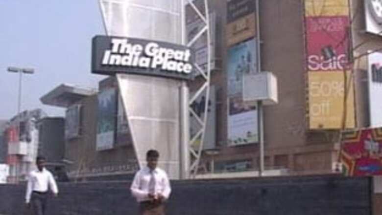 Girl abducted from outside mall in Noida, alleges rape