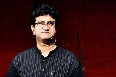 Prasoon Joshi Backs Out of Jaipur Lit Fest to Keep 'Padmaavat' Ghost at Bay