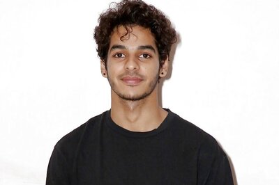 Happy Fateful Coincidence to Dance on Muqabala Song in Beyond The Clouds: Ishaan Khatter