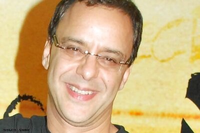 If we don't watch world cinema, we will keep making stupid films: Vidhu Vinod Chopra
