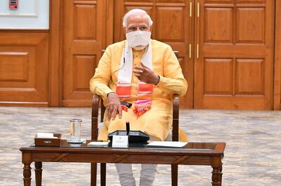 Vice-President, PM Modi, Home Minister Shah Greet People on Raksha Bandhan Today